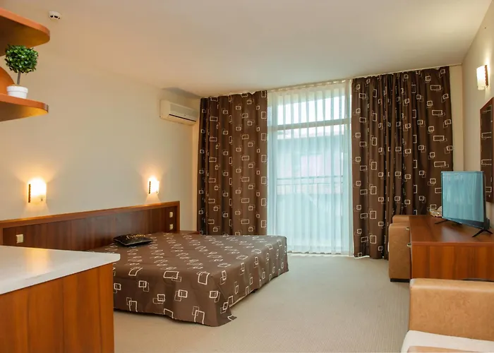 Апартамент Grenada Слънчев бряг